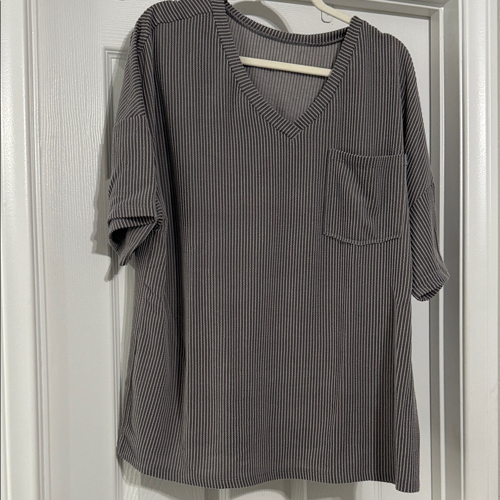 SHEIN Gray Striped Short Sleeve Tee